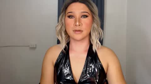 Snapshot of urjerkingdoll chatting on December 2024 12:42:02 AM Zoe online show from December 2024 12:42:02 AM