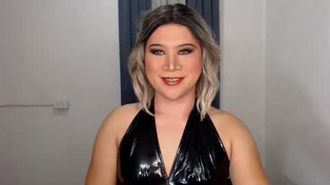 Snapshot of urjerkingdoll chatting on December 2024 11:41:02 PM Zoe online show from December 2024 11:41:02 PM