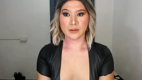 Snapshot of urjerkingdoll chatting on January 2025 02:35:01 PM Zoe online show from January 2025 02:35:01 PM