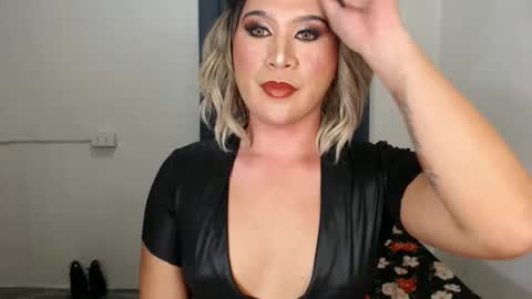 Snapshot of urjerkingdoll chatting on January 2025 02:50:01 PM Zoe online show from January 2025 02:50:01 PM