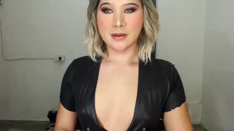 Snapshot of urjerkingdoll chatting on February 2025 10:59:02 AM Zoe online show from February 2025 10:59:02 AM