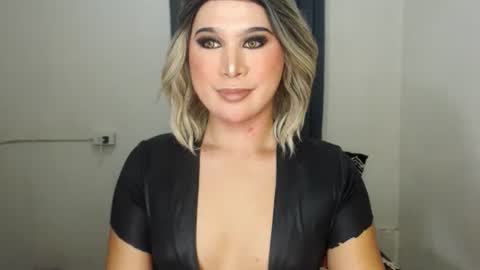 Snapshot of urjerkingdoll chatting on February 2025 11:41:02 AM Zoe online show from February 2025 11:41:02 AM