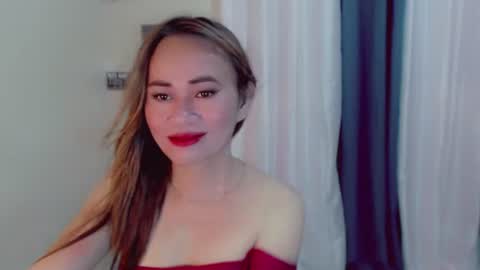 urlovely_che online show from May 2026 12:05:02 AM