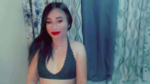Snapshot of urlovely_che chatting on June 2026 08:20:01 AM urlovely_che online show from June 2026 08:20:01 AM