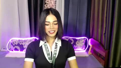urlovely_jemma online show from April 2026 10:18:01 PM