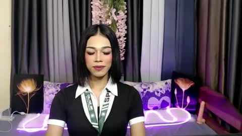 urlovely_jemma online show from May 2026 10:17:02 PM