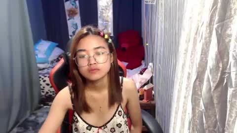 urlovelychinita online show from January 2025 01:38:01 AM