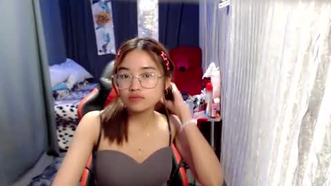 urlovelychinita online show from January 2025 10:59:02 AM