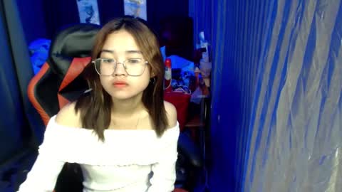 urlovelychinita online show from January 2025 01:52:01 PM