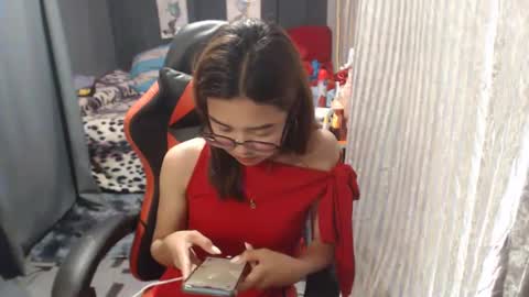 urlovelychinita online show from January 2025 08:43:01 AM