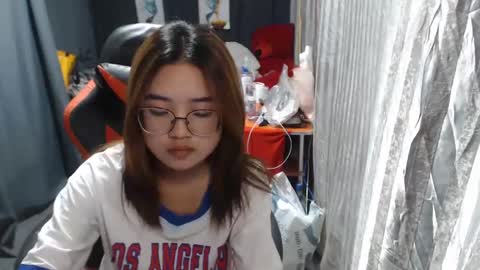 urlovelychinita online show from March 2025 02:30:02 AM