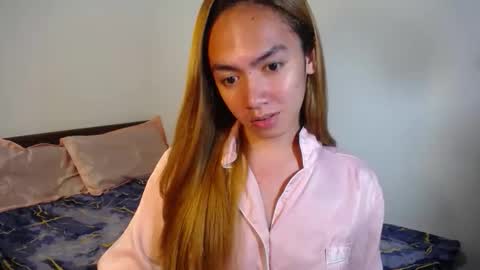 Snapshot of urlovelypinayxxx chatting on October 2025 11:26:02 PM MIYA online show from October 2025 11:26:02 PM