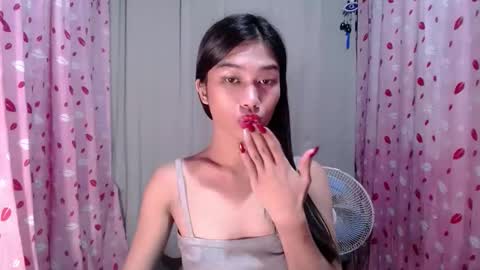 urloverjasmine_xx online show from March 2026 07:14:02 PM