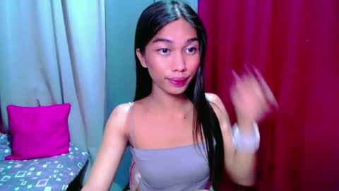 urloverjasmine_xx online show from July 2026 01:59:01 PM