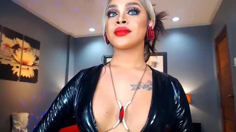 Snapshot of urmajestytyra chatting on January 2025 05:31:01 AM UrMajestyTyra online show from January 2025 05:31:01 AM