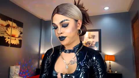 Snapshot of urmajestytyra chatting on February 2025 09:23:02 PM UrMajestyTyra online show from February 2025 09:23:02 PM