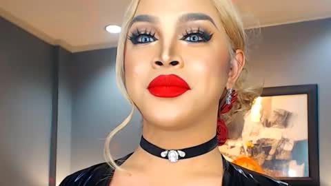 Snapshot of urmajestytyra chatting on February 2025 11:26:02 PM UrMajestyTyra online show from February 2025 11:26:02 PM