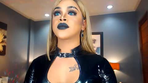 Snapshot of urmajestytyra chatting on February 2025 12:35:02 AM UrMajestyTyra online show from February 2025 12:35:02 AM