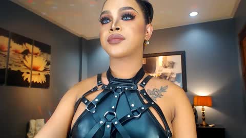 Snapshot of urmajestytyra chatting on March 2025 02:21:01 AM UrMajestyTyra online show from March 2025 02:21:01 AM