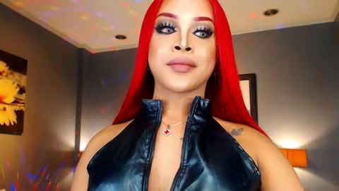 Snapshot of urmajestytyra chatting on October 2025 12:55:01 AM UrMajestyTyra online show from October 2025 12:55:01 AM