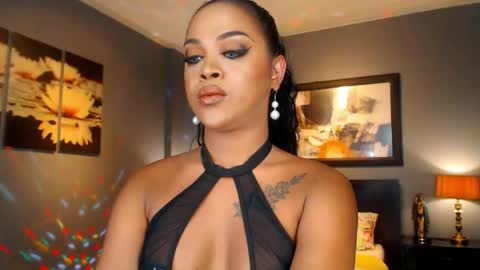 Snapshot of urmajestytyra chatting on May 2026 03:02:02 AM UrMajestyTyra online show from May 2026 03:02:02 AM