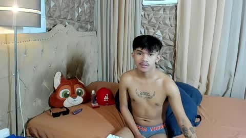 urmasterhardcock online show from May 2026 05:52:01 PM