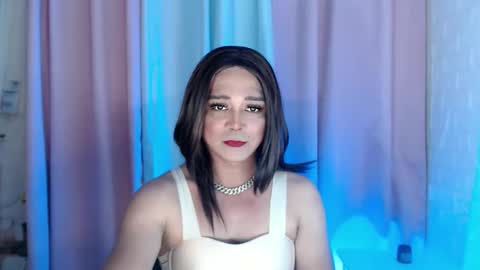 Snapshot of urqueen_cassandra chatting on October 2025 08:37:01 AM BEA online show from October 2025 08:37:01 AM