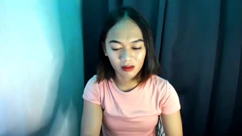 Snapshot of urslutty_mayie chatting on November 2025 05:28:02 AM urslutty_mayie online show from November 2025 05:28:02 AM