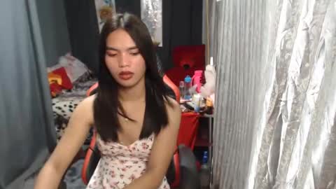 Snapshot of urtereshameow chatting on February 2025 09:11:02 AM urtereshameow online show from February 2025 09:11:02 AM