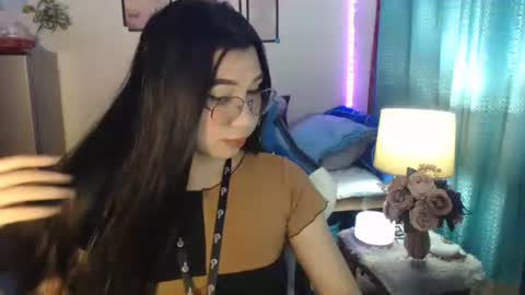 Snapshot of urwetasianprincessxx chatting on December 2024 10:24:02 AM Ashley Kate Mateo Gray online show from December 2024 10:24:02 AM