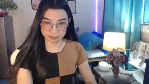 Snapshot of urwetasianprincessxx chatting on December 2024 04:33:01 AM Ashley Kate Mateo Gray online show from December 2024 04:33:01 AM