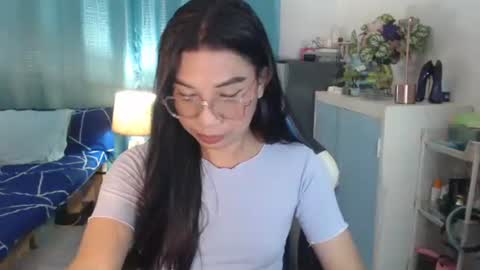 Snapshot of urwetasianprincessxx chatting on September 2025 11:32:02 AM Ashley Kate Mateo Gray online show from September 2025 11:32:02 AM