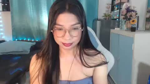 Ashley Kate Mateo Gray online show from March 2026 09:26:02 AM