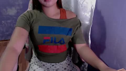 urwildslutty17 online show from November 2025 12:53:02 AM