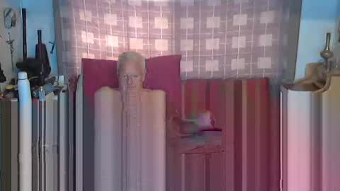 usednotbroken1 online show from March 2026 03:51:01 PM