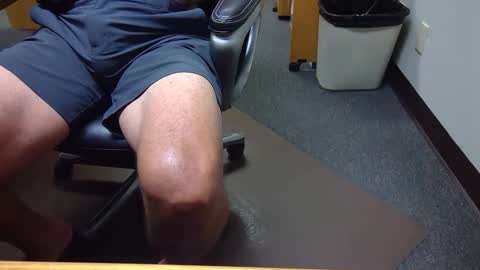 useemie online show from September 2025 09:48:01 PM