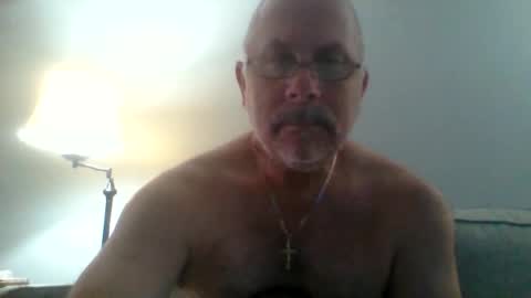 Snapshot of usonion chatting on May 2026 07:33:01 PM Jim online show from May 2026 07:33:01 PM