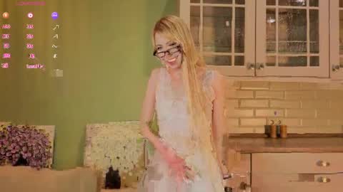 Chloe online show from March 2026 08:35:02 PM