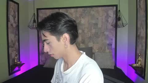 UYUKIE online show from September 2025 12:05:01 PM