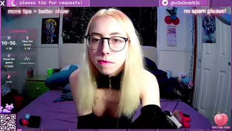 Snapshot of v3n0mb1t3z chatting on January 2025 04:18:01 AM kermit online show from January 2025 04:18:01 AM