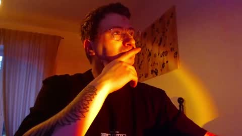 Snapshot of vacation__ chatting on February 2025 04:31:01 PM vacation__ online show from February 2025 04:31:01 PM