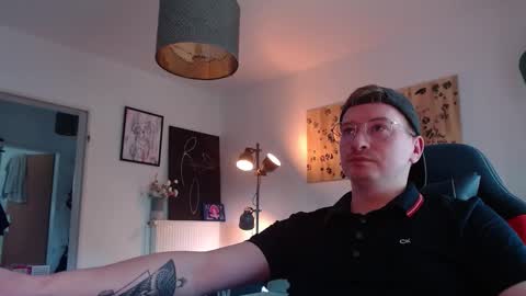 Snapshot of vacation__ chatting on September 2025 02:55:01 PM vacation__ online show from September 2025 02:55:01 PM