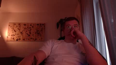 Snapshot of vacation__ chatting on October 2025 03:54:02 PM vacation__ online show from October 2025 03:54:02 PM