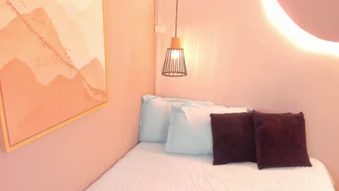 Snapshot of vaiolethsan chatting on December 2024 04:14:01 AM Vaioleth online show from December 2024 04:14:01 AM