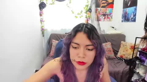 Vaiolet1314 online show from March 2026 10:27:01 PM