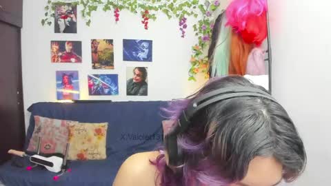 Vaiolet1314 online show from May 2026 11:42:01 PM