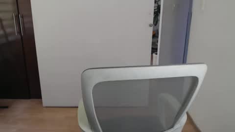 vajkito online show from February 2026 06:45:01 PM