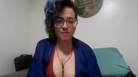 valarieak online show from October 2025 07:25:01 AM