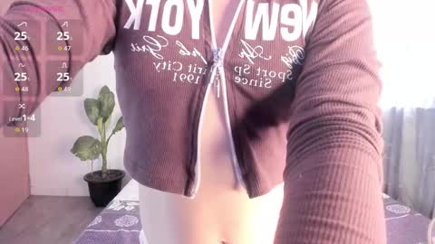 IG-valen mendoza99  twitter valenthompson99 online show from May 2026 07:22:02 PM