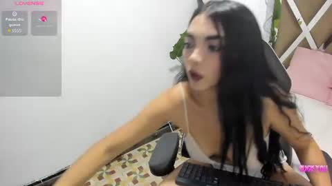 valenbloom_tay online show from August 2026 11:46:01 AM